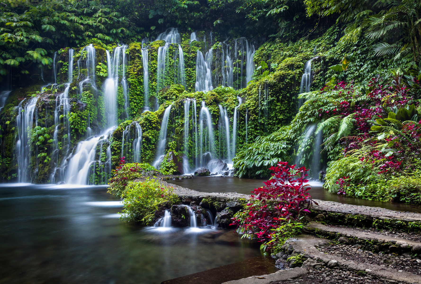 Banyu Wana Waterfall