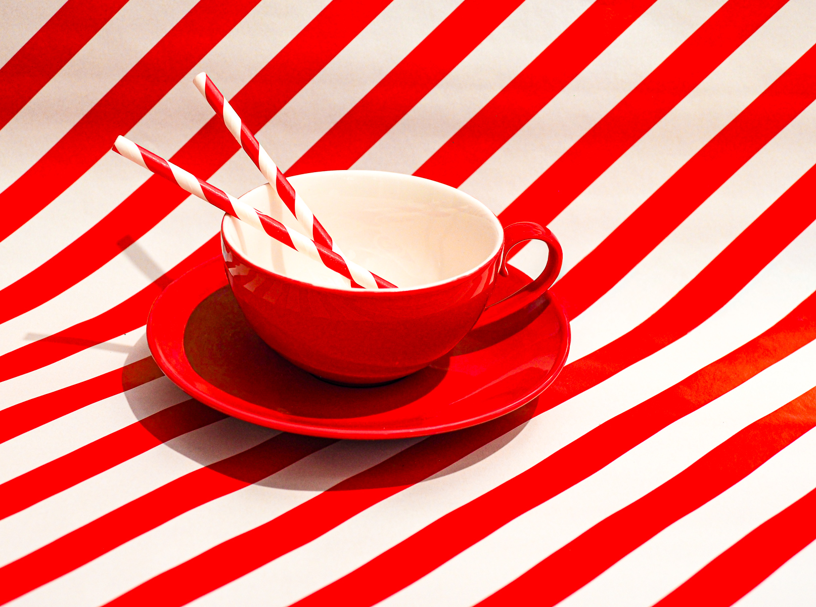 Red Curves and Stripes